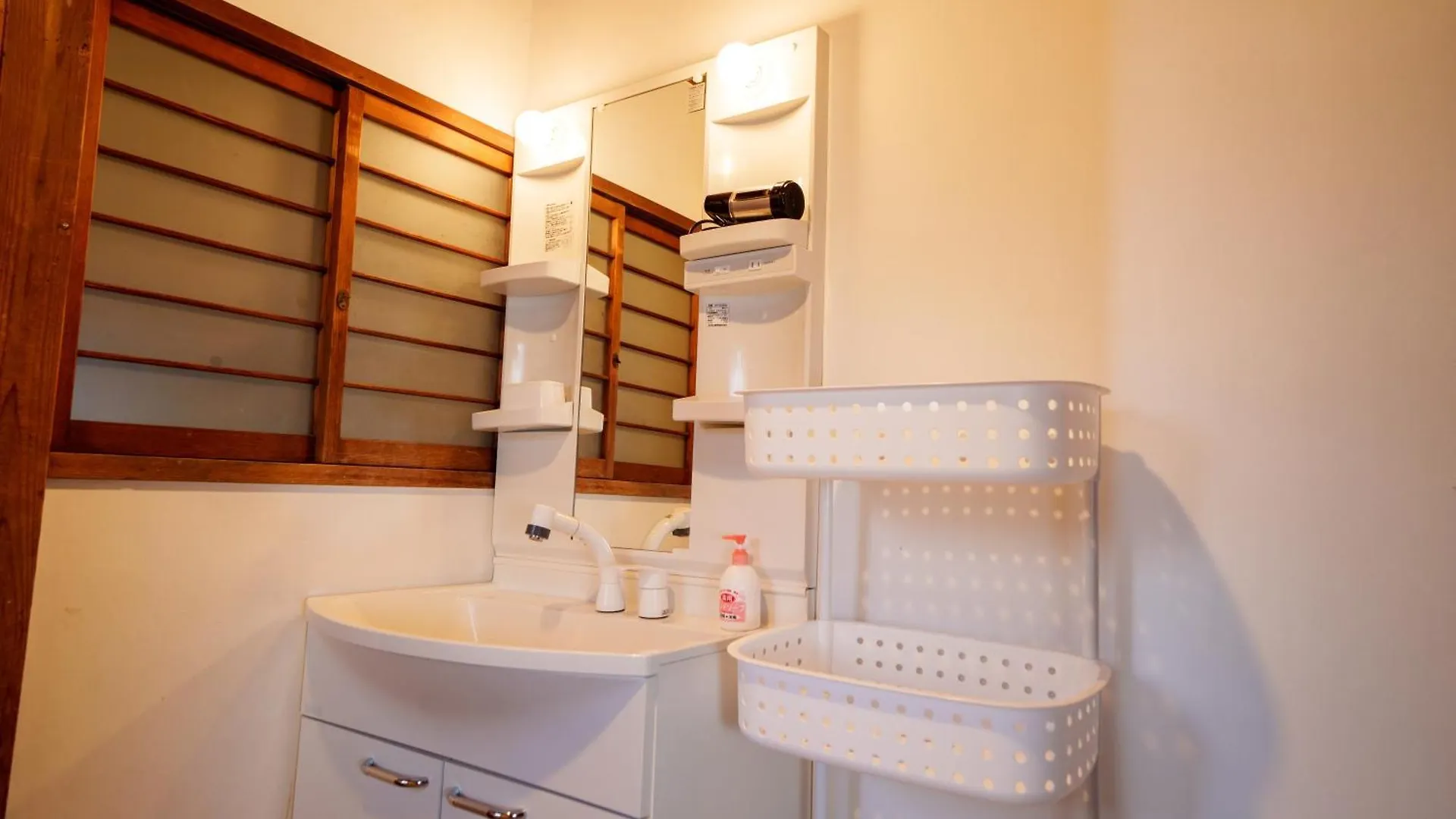 Дом отдыха Large House Lodging Hidamari Токио